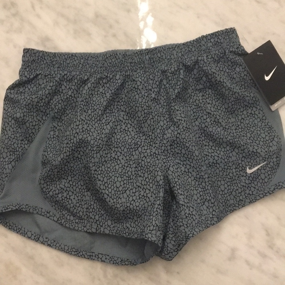 Brand new Nike women’s running shorts